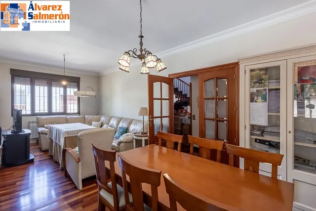 Chalet Exclusivo en Camino Bajo de Huétor — 7