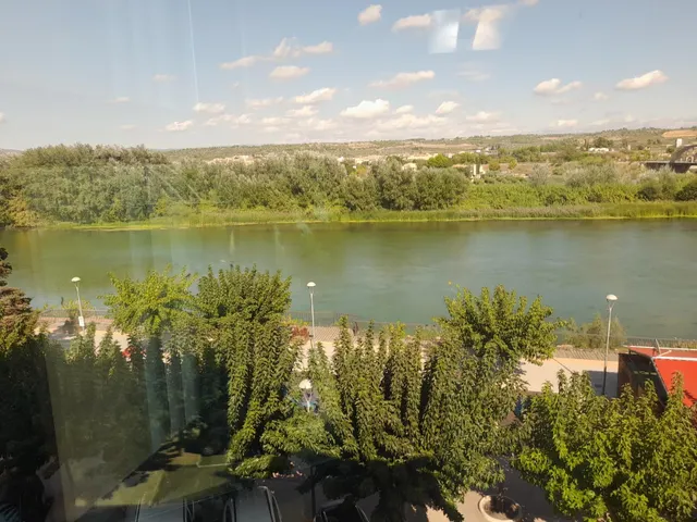 OPORTUNIDAD ESPECTACULAR LOCAL DE OFICINAS EN LA ZONA MAS CENTRICA DE MORA D´EBRE — 9