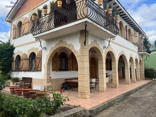 Extraordinario chalet en Nalda, Carretera de Soria — 2