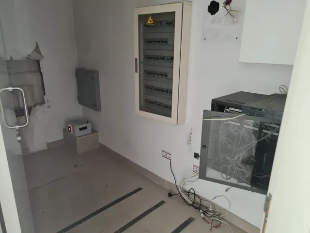 Locales en venta en la c/ Carmen de Valdemoro — 18