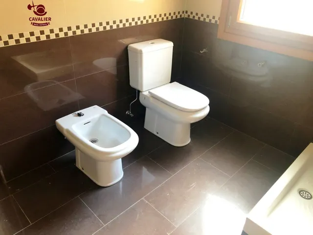 Magnifico chalet ¡¡¡ A ESTRENAR ¡¡¡ 340m2 construidos con cinco dormitorios en parcela de 569m2 — 32