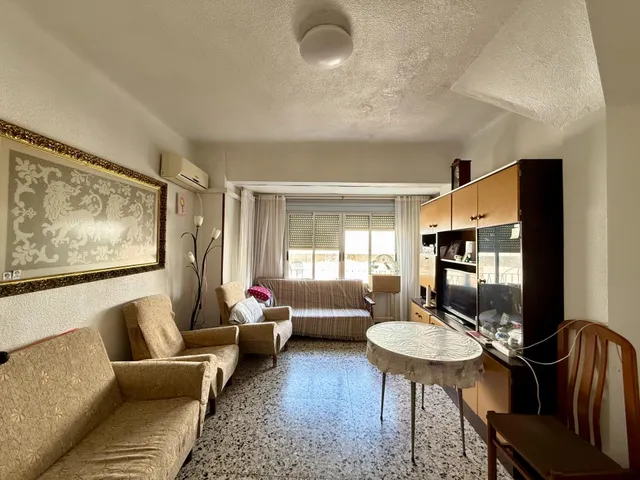 EDIFICIO/HOSTAL EN PLENO CORAZÓN DE SANTA POLA — 2