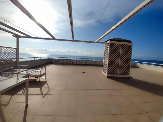 ATICO CON VISTA AL MEDITERRANEO