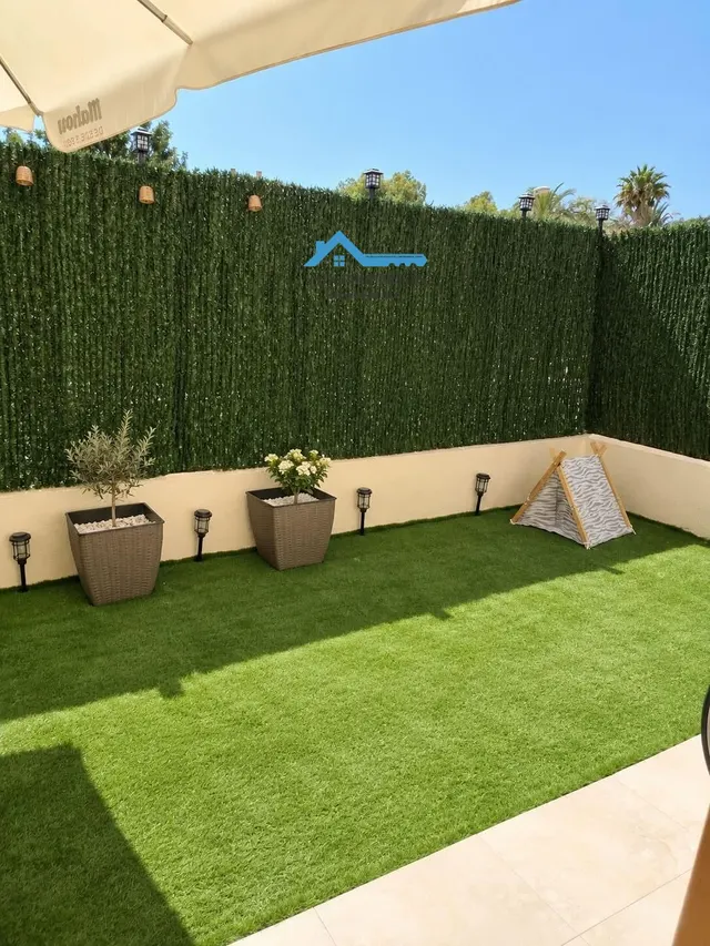 Luminoso apartamento en planta baja de 2 dormitorios con terraza y piscina comunitaria en La Nucia — 4