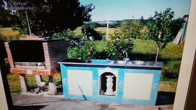 Finca rústica, vallada con agua de pozo, luz con generador. — 20