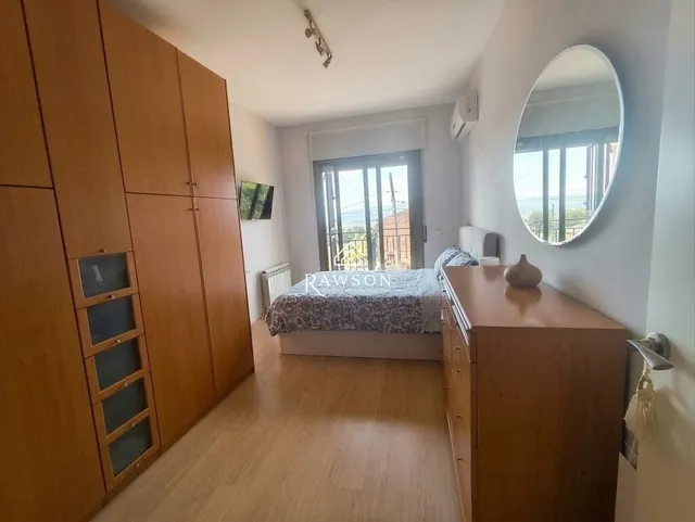 Casa independiente con gran jardín, terraza y vistas despejadas en La Clariana — 11