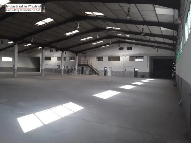 NAVE GRANDE EN VENTA Y ALQUILER EN MEJORADA DEL CAMPO - foto 5
