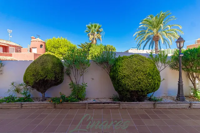 Chalet 3 habitaciones 297m² en venta - Playa del Galán — 39
