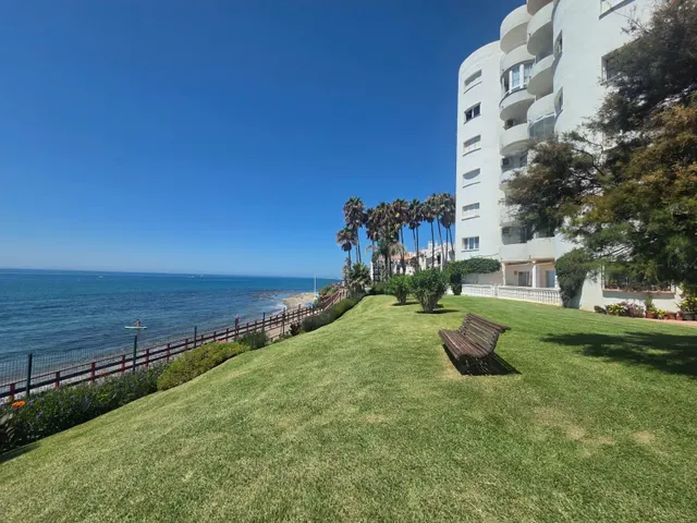 Estudio con terraza y piscina en Mijas — 24