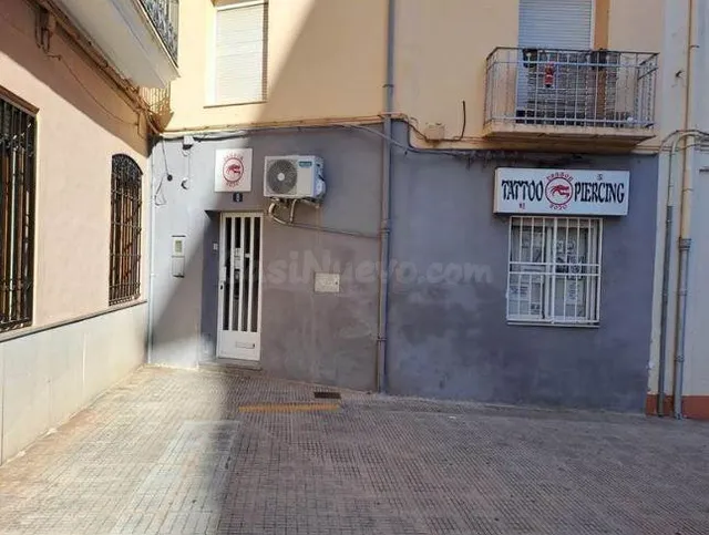SE VENDE casa OKUPA en C Miguel Hernandez 8 de Carcaixent - foto 4