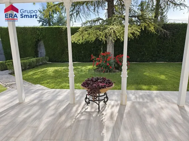 Exclusivo chalet independiente en El Retiro con piscina, gra - foto 2