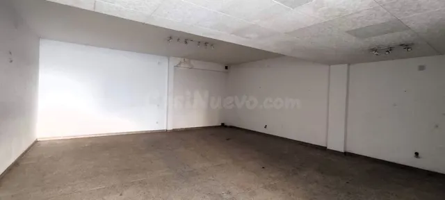 ATRACTIVO LOCAL COMERCIAL!!! - foto 2