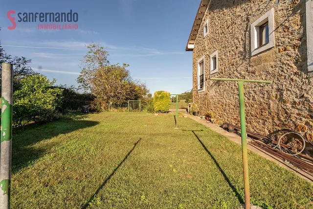 Casa en Hornedo Entrambasaguas con terreno urbano de 1.500m2 — 16