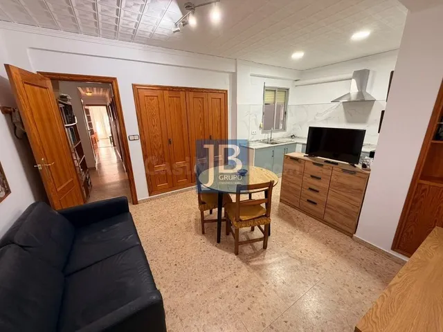 Piso 3 habitaciones 80m² en venta - LA REINA - foto 3