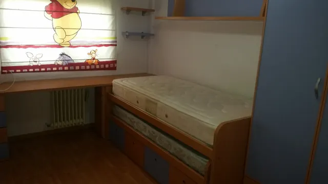 Vivienda de 120 metros más bar de 80 metros.
San Pedro. — 38