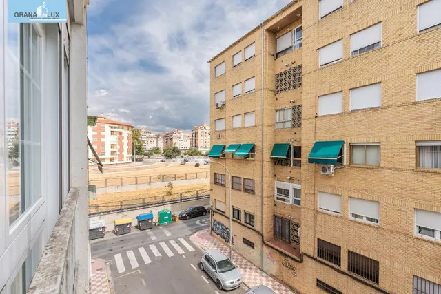 PISO EN ZONA SANDERS — 32