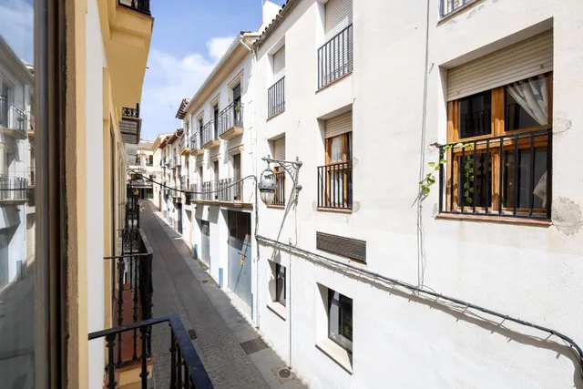 🏠 AMPLIO PISO EN EL CENTRO DE ALCALÁ LA REAL – 190 m2 CON TERRAZA Y OPCIÓN DE GARAJE — 16