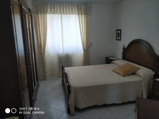 SE VENDE PISO EN VALENCIA DE DON JUAN, AMUEBLADO, COCINA, SALÓN, BAÑO, 3 HAB, PARA ENTRAR A VIVIR — 12