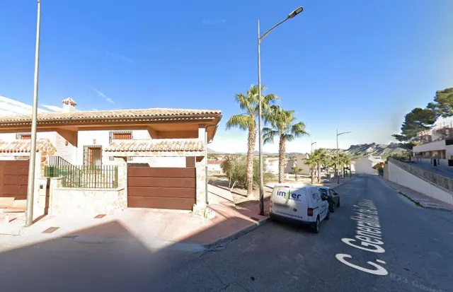 Se vende piso OKUPA en Villanueva del Río Segura (Murcia). - foto 2