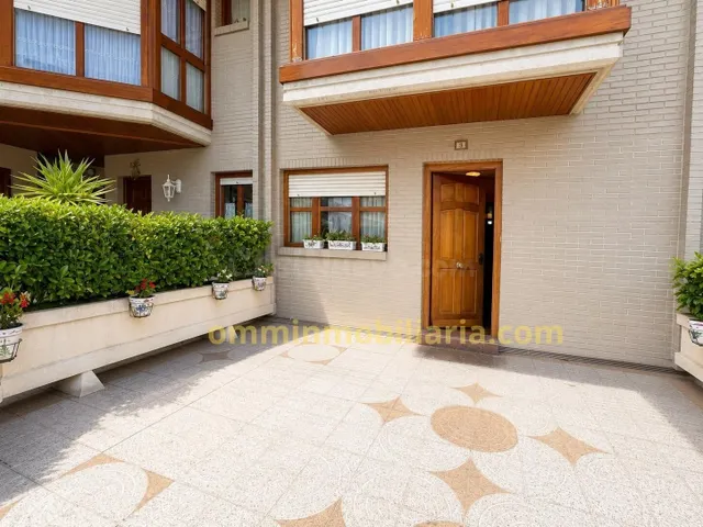 Se vende chalet adosado en Laredo, Cantabria - foto 5
