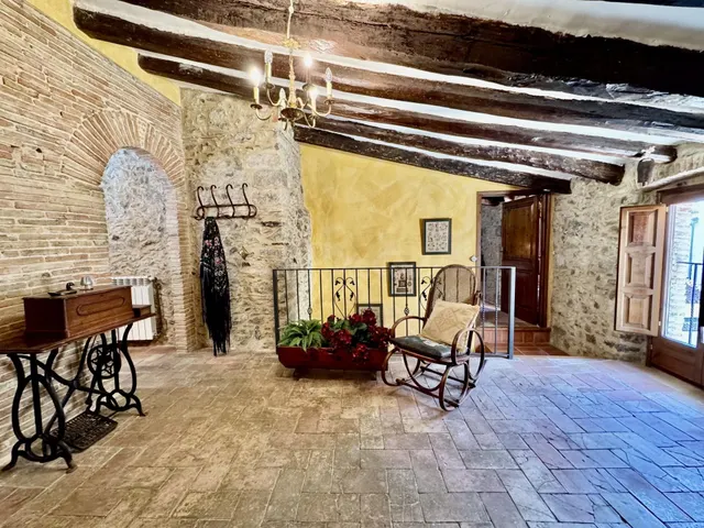 CASA DE POBLE EN VENDA REFORMADA A TORROELLA DE MONTGRÍ - foto 5