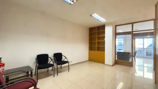 Oficina en Alquiler - Centro de Orense 495€ comunidad incluida — 6