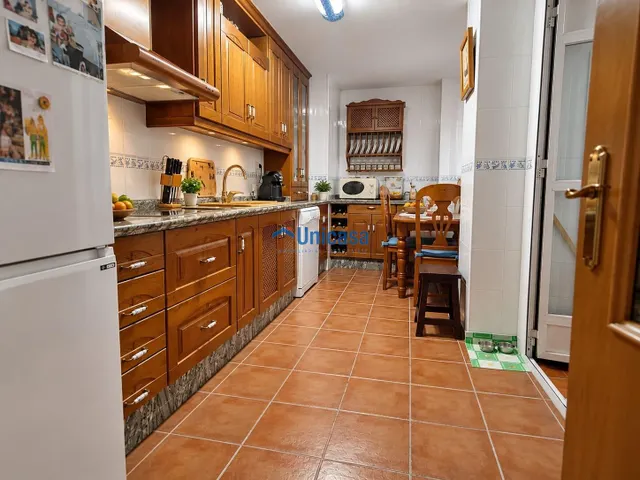 Piso de 3 dormitorios con terraza, garaje y trastero — 7