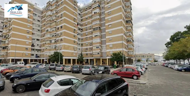 Venta de Piso en San Pablo (Sevilla) — 2