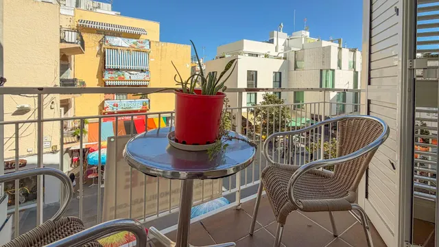 Un Dúplex en Sitges con mucho Ambiente — 23