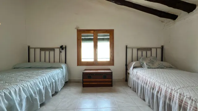 SE VENDE CASA EN TÓRTOLES — 32