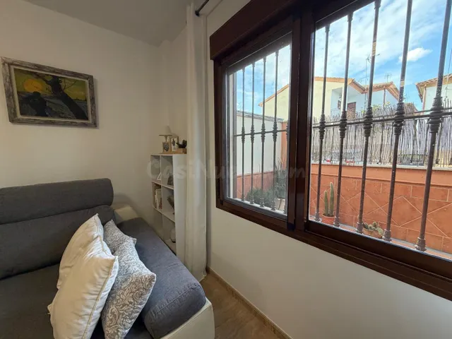 ¡Casa adosada con patio, garaje y sótano en La Victoria, Cór - foto 5