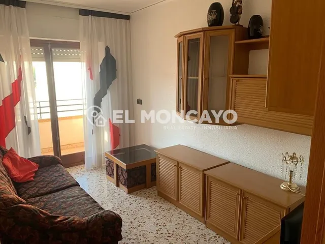 Fantástico apartamento con cuatro dormitorios en el centro de Catral, Alicante, Costa Blanca — 18