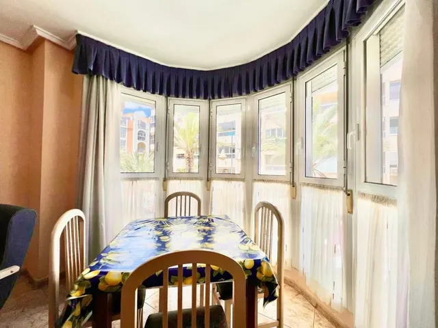 Apartamento 2 habitaciones 72m² en venta - Estacion de autobuses — 13