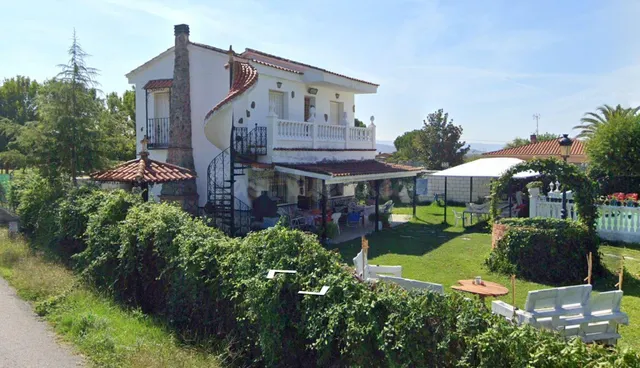 SE VENDE inmueble ALQUILADO en Belvís de Monroy