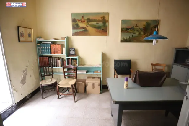 CASA PARA REFORMA ÍNTEGRA O DERRIBO UBICADA JUNTO A C/ EMILI - foto 4