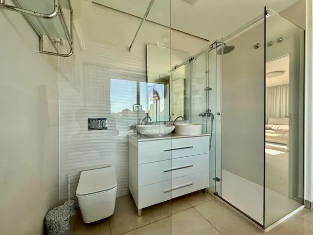 APARTAMENTO REFORMADO CON LICENCIA TURÍSTICA Y PISCINA EN LA CALA DE FINESTRAT — 17