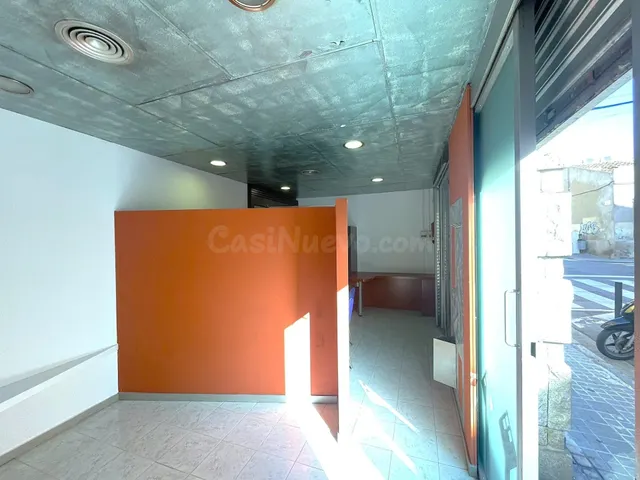 LOCAL EN VENTA a LA CREU ALTA ideal.: DESPATX - CONSULTA - O