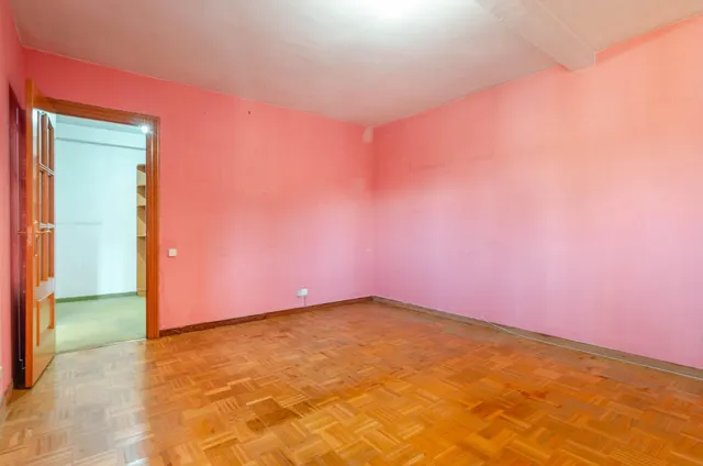Piso en la estrecha , Oviedo — 29