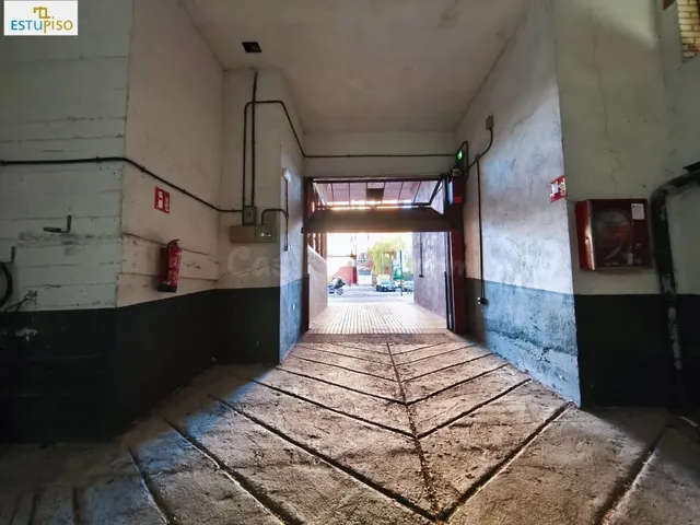 PLAZA DE GARAJE VICENTE ALEIXANDRE - JUDIMENDI-SANTA LUCIA - foto 2
