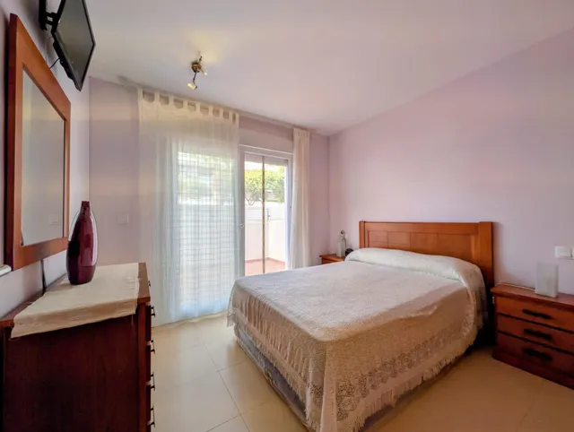 Vivienda en planta baja, 3 dormitorios. — 9