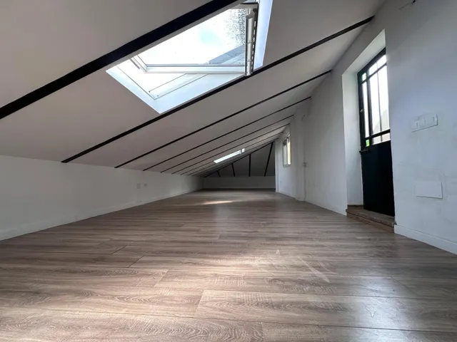 PISO A ESTRENAR EN PASAJE MESONES FABRICA — 30