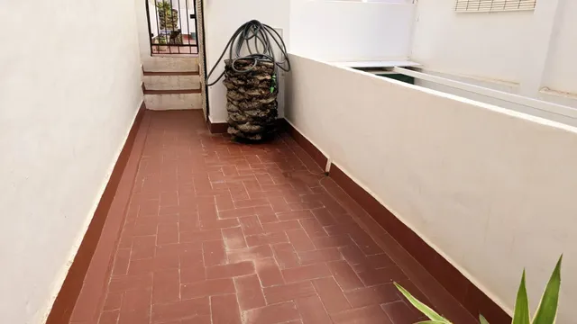 PLANTA BAJA PARA VIVIR TRANQUILO SIN LIOS DE COMUNIDADES — 7