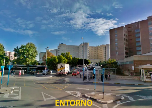 Gran local comercial en zona muy concurrida — 13