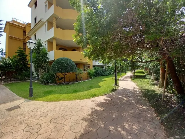 ÁTICO CON VISTAS AL MAR, TERRAZA Y SOLÁRIUM PRIVADO EN PANORAMA PARK, PUNTA PRIMA — 29