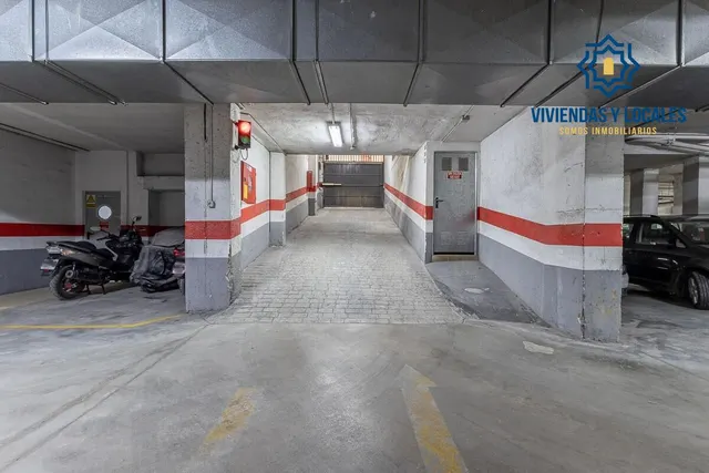 Plaza de Garaje en Arabial — 7