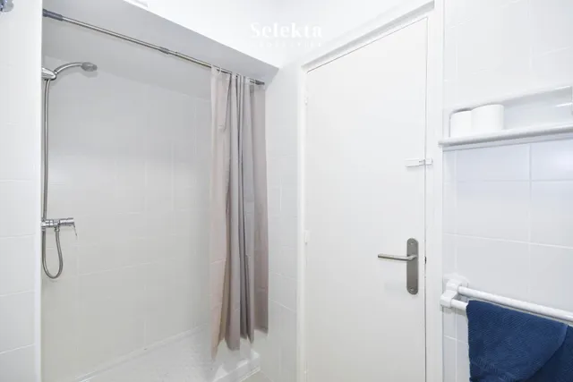 Piso 3 habitaciones 148m² en alquiler - El Gòtic — 19