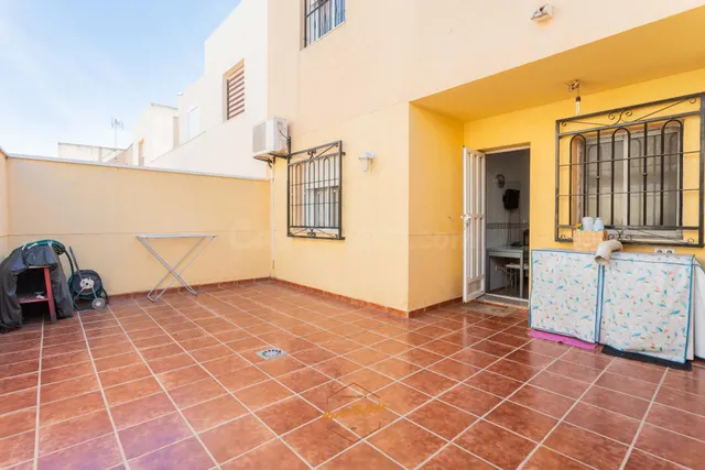 SAN ISIDRO Gran Dúplex familiar de 106 m2 con 2 Terraza una  - foto 2