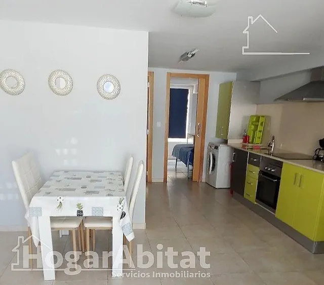 ¡Cerca de la playa! Gran adosado luminoso con dos viviendas independientes, piscina y terraza — 7
