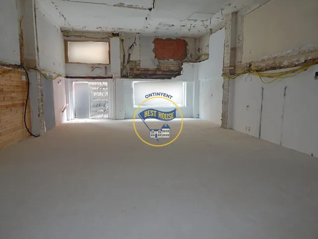 AMPLIO LOCAL COMERCIAL EN ONTINYENT — 8