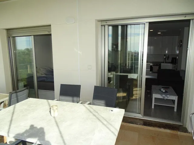 LUJOSO ÁTICO CON ESPECTACULAR TERRAZA Y SOLARIUM — 34